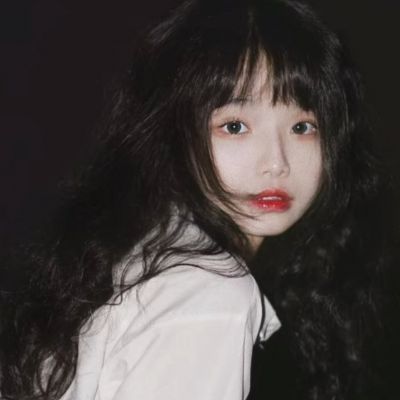 敖瑞鹏单手公主抱了白鹿