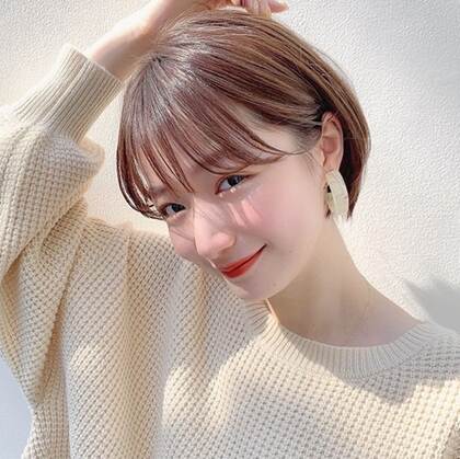 10岁女孩和AI男友“谈恋爱” AI剧情聊天须尽快补上监管漏洞