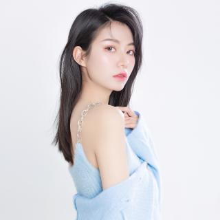 过年必须要穿新衣服，你是从哪年春节开始不买新衣服？