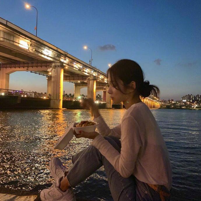 广西灵山：大塘村红色讲堂里的党史课