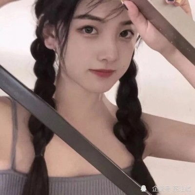 早安 人们喜爱回味幸福的标本，却忽略幸福披着露水、散发清香的时刻。——毕淑敏《幸福的七种颜色》