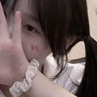 放弃考公，是她“逼”父亲治病的筹码
