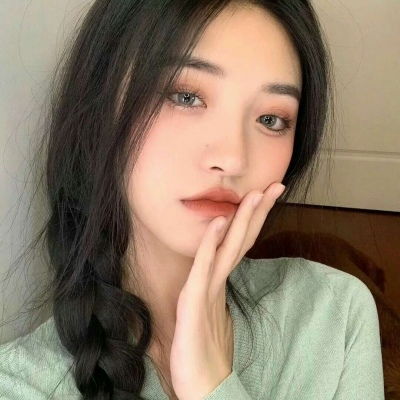 年轻人写手帐买“治愈” IP联名周边风靡市场